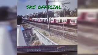 CCTV footage KACHEGUDA MMTS train collides with express train #kacheguda #accident #train #collison
