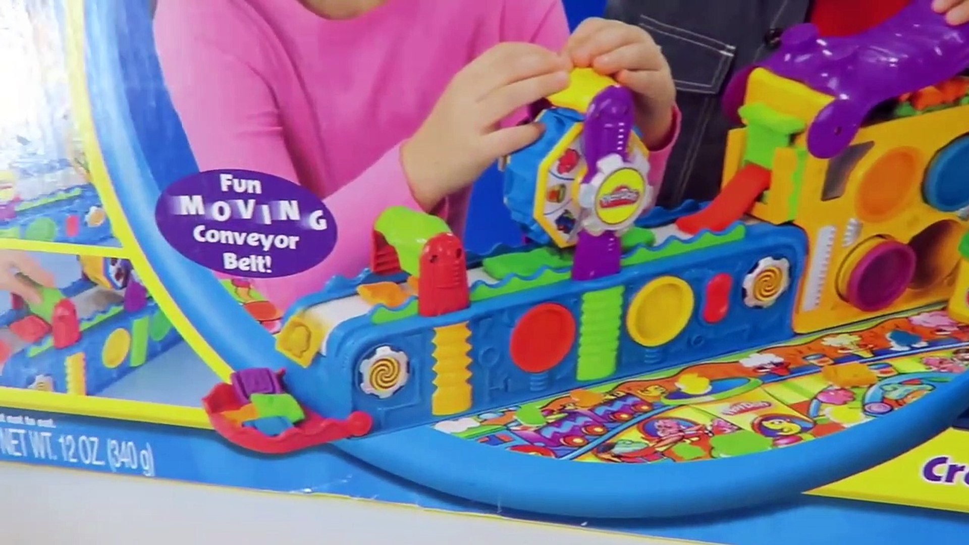 Play doh mega fun factory playset with moving 2024 conveyor belt