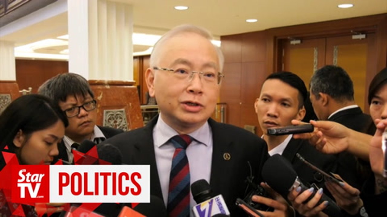 Dr Wee speaks out against fear-mongering tactics during Tg Piai campaign