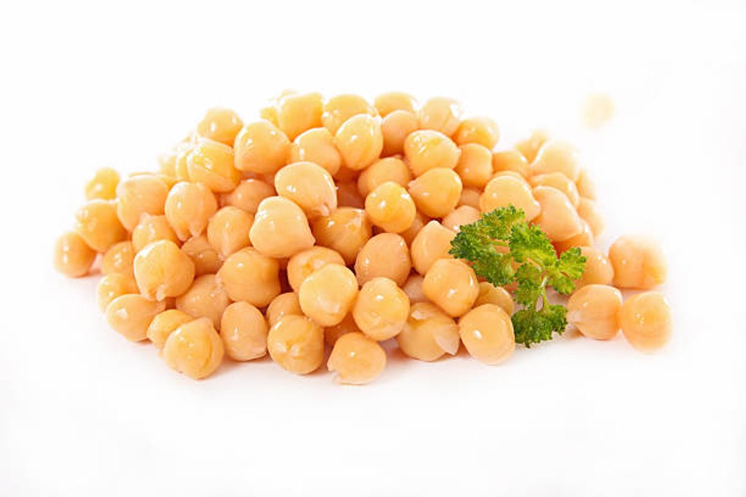¿Cómo quitar la piel de los garbanzos fácilmente?