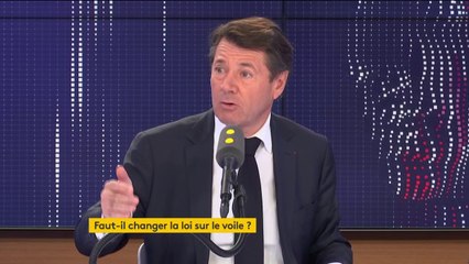 Voile islamique qui couvre tout ou partie du visage : "Nous avons des abonnées au carnet à souches, le timbre-amende de 135 euros [...] Je demande que ça rentre dans le domaine du délit" (Christian Estrosi)