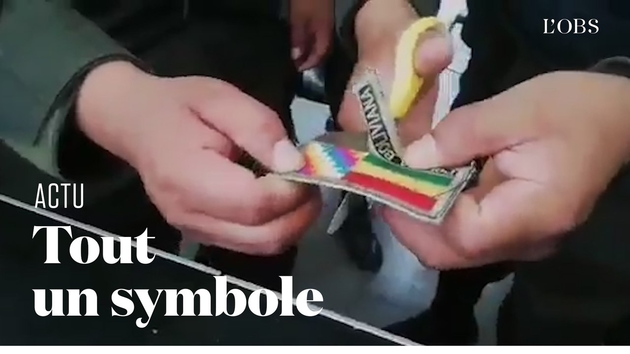 En Bolivie, le "wiphala", drapeau des indigènes est attaqué après le départ d'Evo Morales