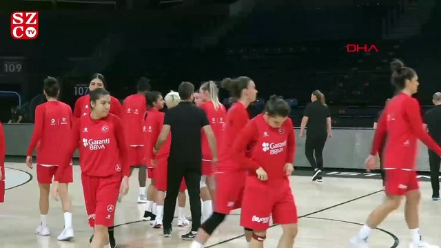 A Milli Kadın Basketbol Takımı, Sırbistan ve Litvanya maçlarının hazırlanıyor