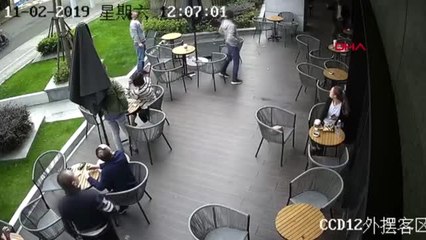 Kahve içerken ölümden döndüler