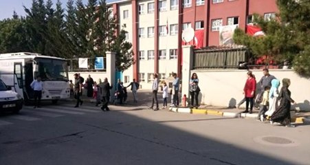 Son dakika: Tuzla'da bir fabrikada yangın çıktı! Çevredeki okullar boşaltıldı