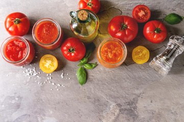 Why This Spicy Hot Tomato Oil Is My Favorite Thing at Wegmans