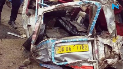 16 killed after vehicle rolls down 500 ft on Doda highway