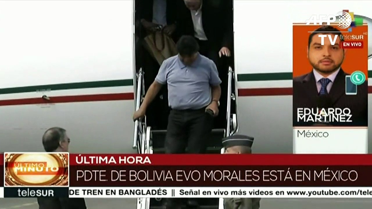 Evo Morales arriba a México como asilado político