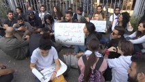 المحتجون بلبنان يغلقون مداخل قصر العدل في بيروت