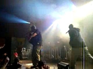 Dynamite Deluxe - Dreist