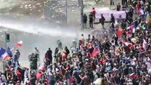 Huelga general y fuerte caída del peso en cuarta semana de protestas en Chile
