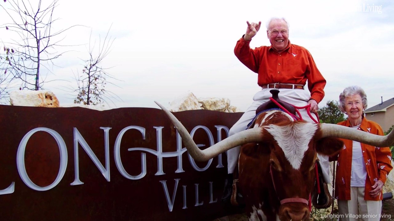 These Proud UT Alums Are Officially the Oldest Living Couple in the World