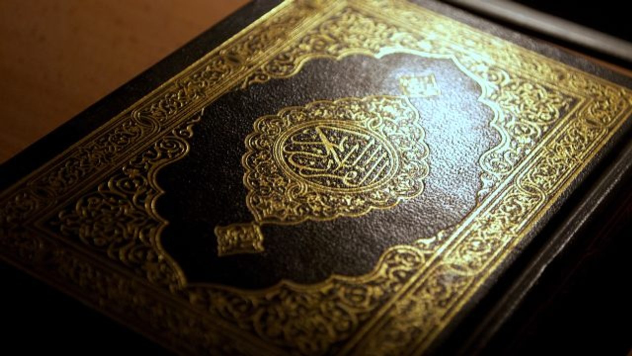 Kehf suresi meali ve Kehf suresi tefsiri nedir? Kehf suresi oku, Kehf suresi dinle!