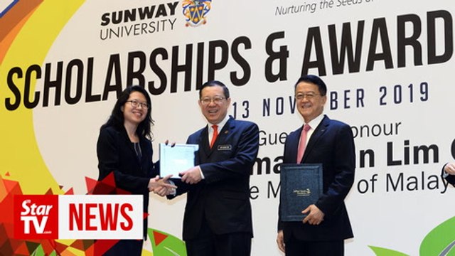 Jeffrey Cheah Foundation awards RM80mil scholarship to 6,000 scholars