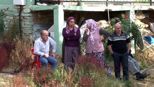 İzmir'de korkunç cinayet...Aynı aileden 4 kişi ölü bulundu