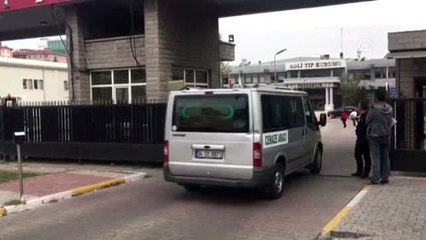 Eski İngiliz askeri görevlisinin ölü bulunması - Cenazenin Adli Tıp'tan alınması