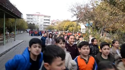 Iğdırlı 50 bin öğrenci çevre temizliği için el ele verdi