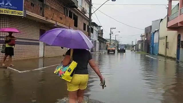 Edneia Rodrigues, 49, auxiliar doméstica, moradora de Jardim Marilândia.