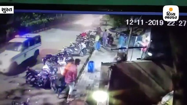 સુરતના ચા વાળાને પોલીસ લાફા મારતી હોવાનો વીડિયો વાઇરલ