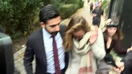 Ölü bulunan eski İngiliz askeri görevlisinin eşi ikinci kez ifadeye çağrıldı