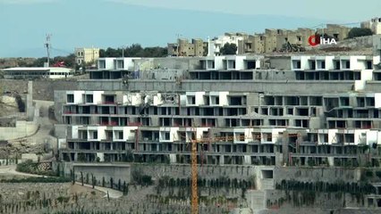 Yıkılan milyon dolarlık evlerin yerine fidan dikildi