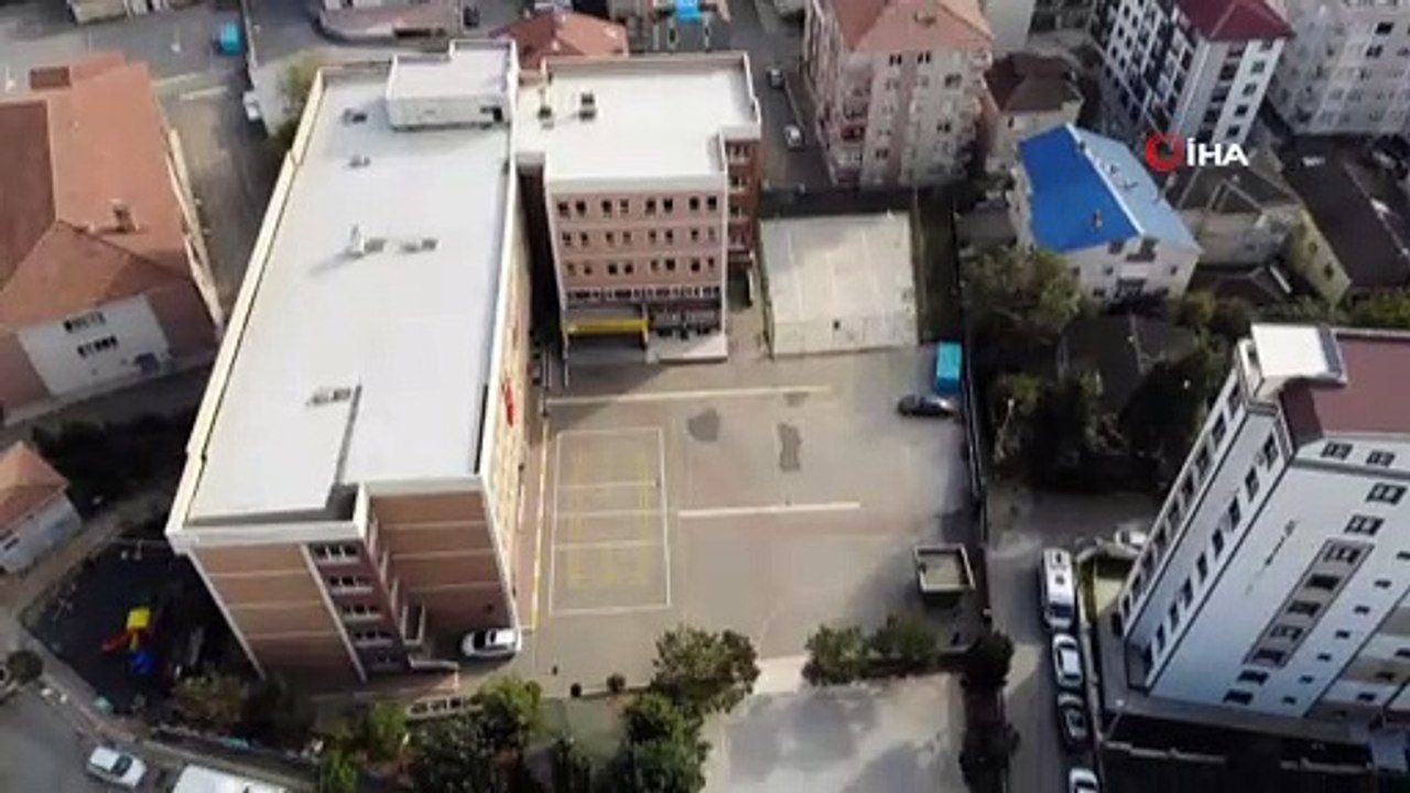 Pendik’te lisede şok eden olay