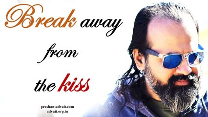 Acharya Prashant on Hafiz: In asking for a kiss, you break away from the kiss