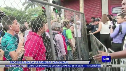 Protesta en la Asamblea Nacional  - Nex Noticias