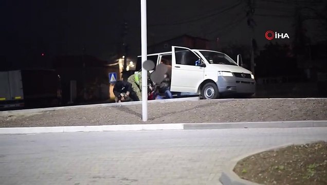 - Ukrayna'da 6 Türk vatandaşı sınır dışı edildi