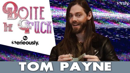 THE WALKING DEAD : Tom Payne (Jesus) découvre des théories de fans