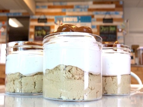 COOKIE DOUGH WHIP! New edible cookie dough spread at Toasted Mallow - ABC15 Digital