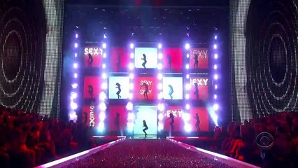 Victorias Secret Fashion Show 2006 - HDTV 03