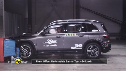 Mercedes-Benz GLB - Crash Tests 2019