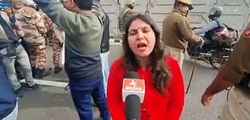 Massive protest by the Teachers against J&K Administration