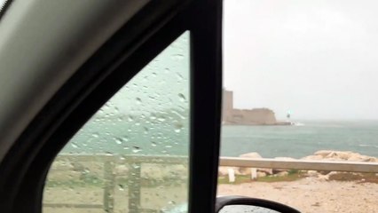 Vigilance orange : Météo France prévoit 70 à 100 mm de pluie en quelques heures