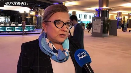 البرلمان الأوروبي يدين مشروع قانون بولندي يجرّمُ تعليم الثقافة الجنسية في المدارس