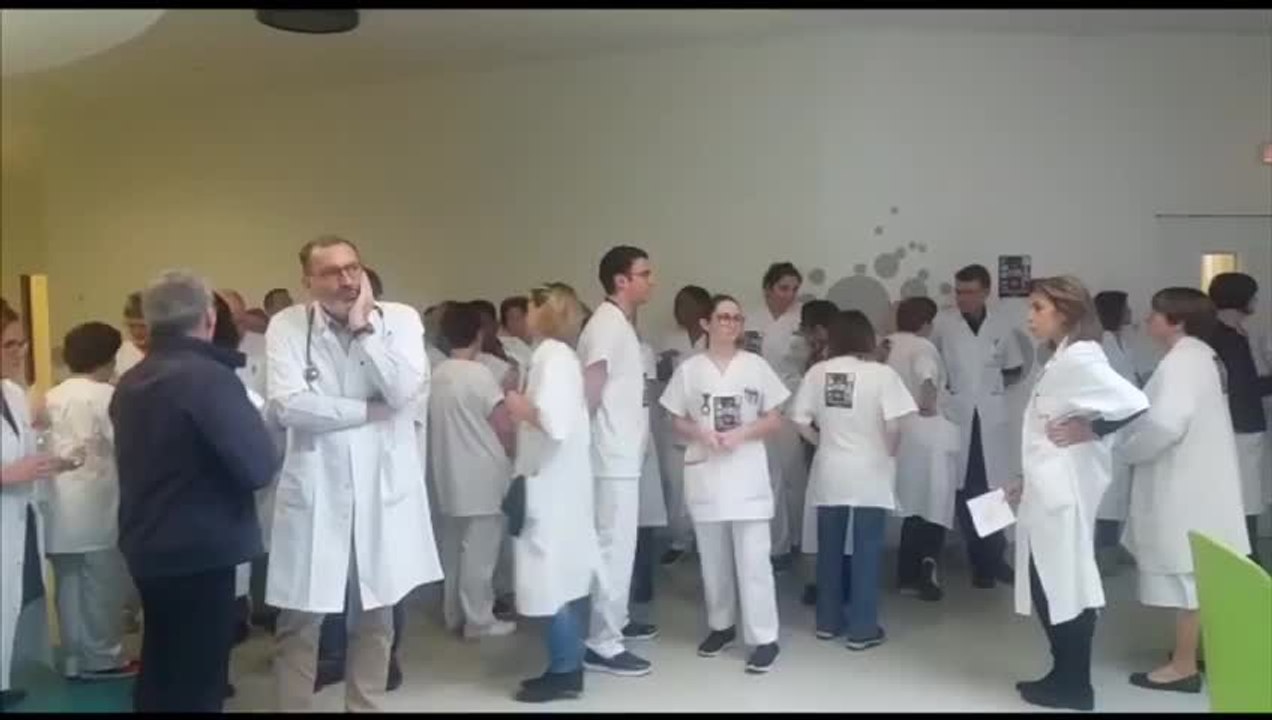 Journée de grève dans les hôpitaux : 120 personnes rassemblées à Troyes