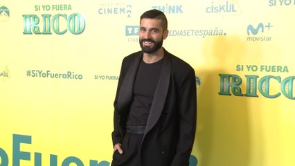 Álex García y Alexandra Jiménez estrenan 'Si yo fuera rico'