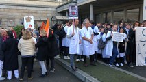 À Rennes, les médecins en grève alertent sur le manque de moyens