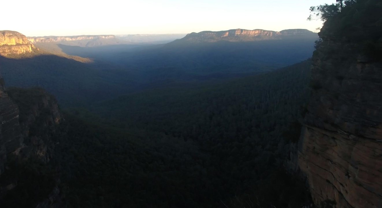 Exploring Australia's Blue Mountains