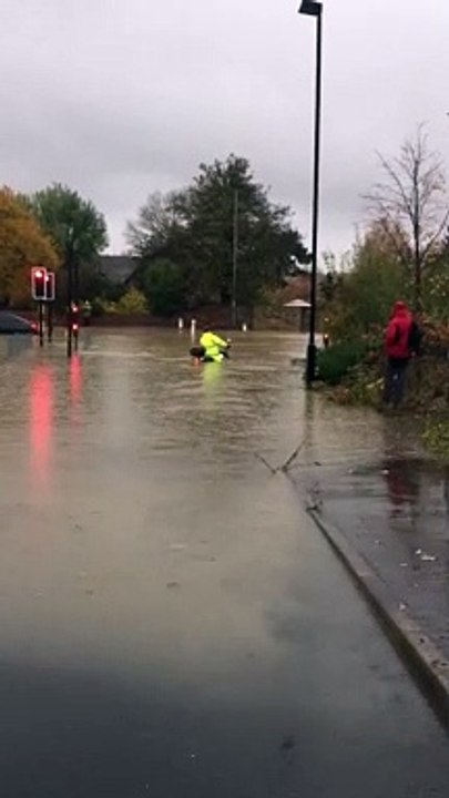 Flooded Intersection Motorcycle Fail