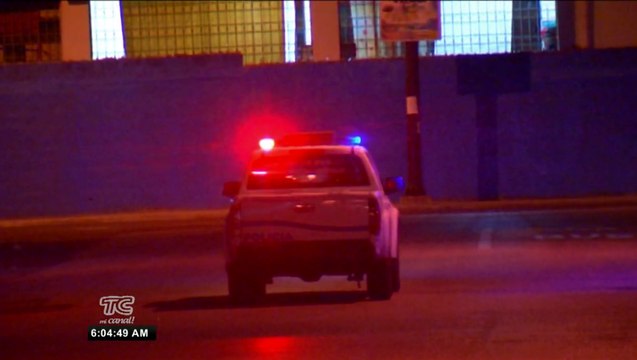 Dos sujetos fueron capturados presuntamente por robo en un restaurante en Guayaquil