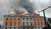La mairie d'Annecy en feu 1