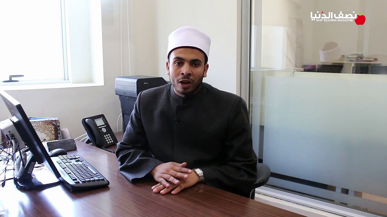 هل تجوز الصلاة بدون تغطية القدم؟