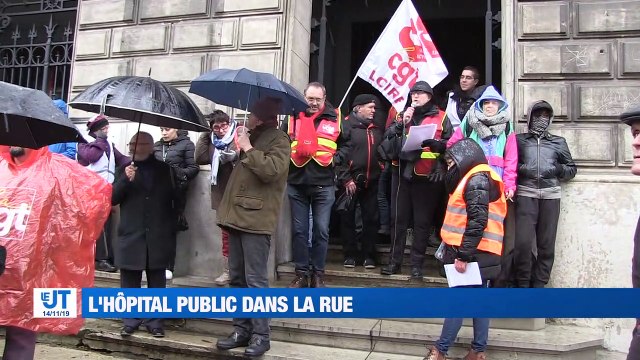 A la Une : La Loire sous la neige / L'hôpital public dans la rue / Un braderie au musée des verts / Le rappeur Rost à Saint-Etienne