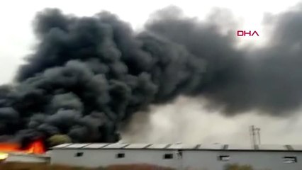 Sakarya geri dönüşüm fabrikasında yangın 2