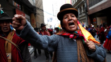 Bolivia unrest: Morales' supporters reject interim President Anez