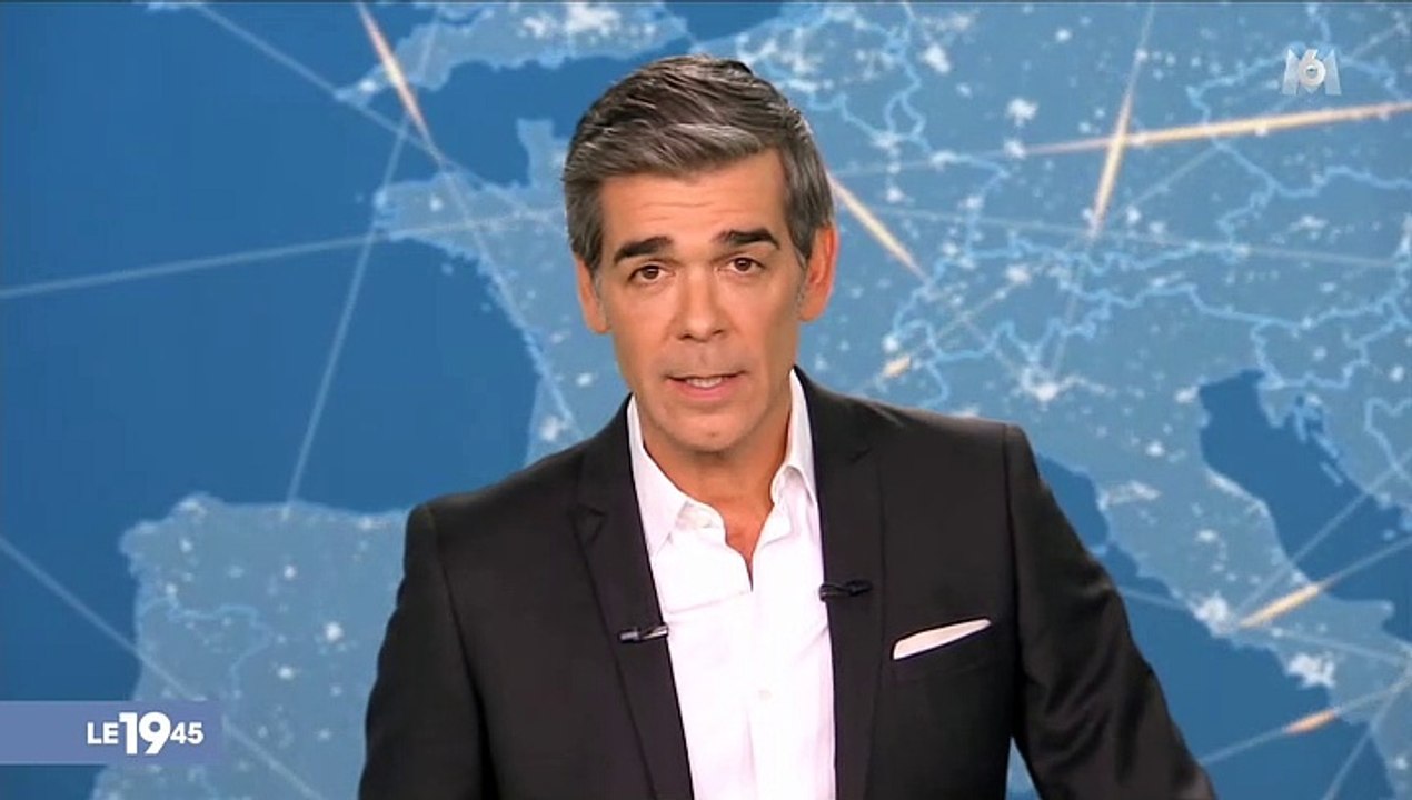 Découvrez les images de ce chiot qui attendrit le monde entier car il est né avec ... une deuxième queue sur la tête !