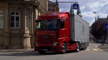 The new Mercedes-Benz Actros - Sideguard Assist