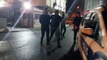 İstanbul’da zehir taciri eski polisin evinden kokain ve ecstasy fışkırdı